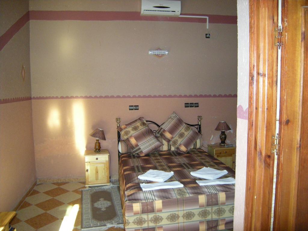 Hotel Mandar Saghrou Tazakhte Kelaat-M'Gouna Exterior photo